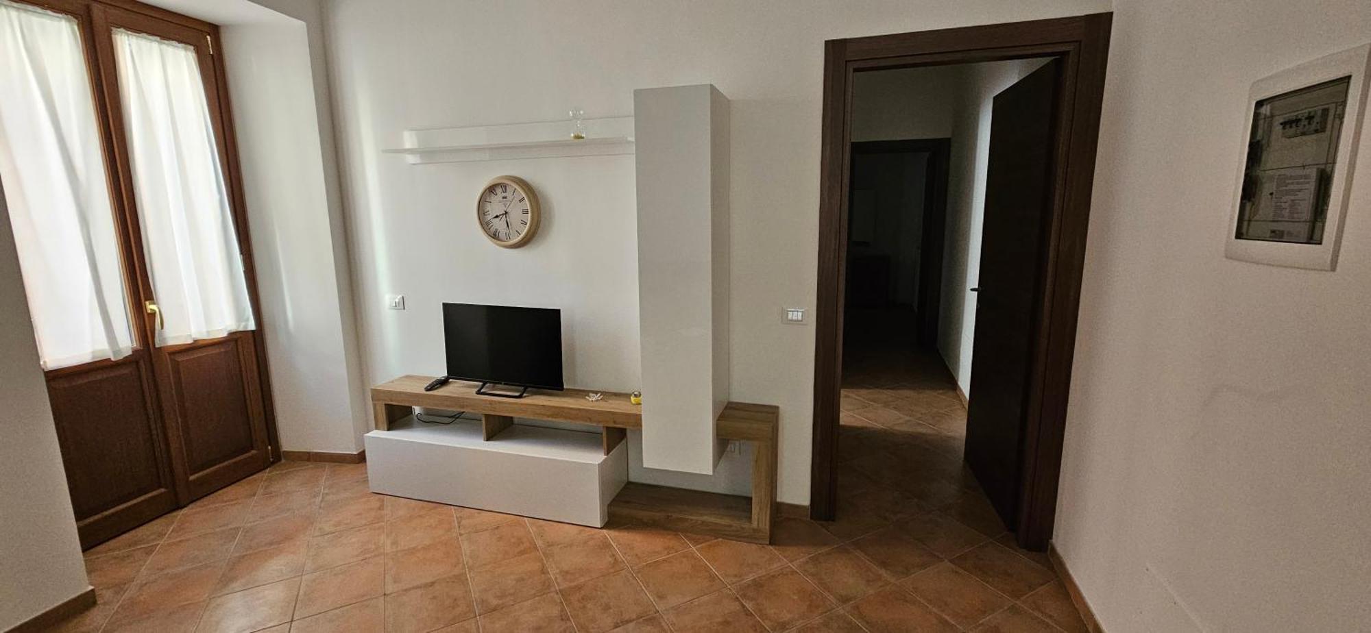 Sotto La Torre Apartman LʼAquila Kültér fotó