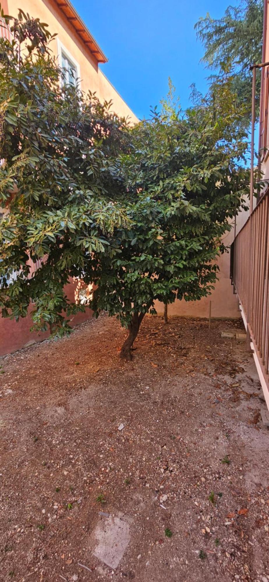 Sotto La Torre Apartman LʼAquila Kültér fotó